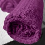 Juego de toallas de 8 piezas: 2 toallas de baño, 2 toallas de mano y 4 toallas de cara - 100 % algodón peinado, 550 g/m²