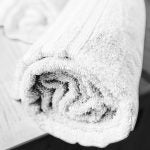 Juego de toallas de 8 piezas: 2 toallas de baño, 2 toallas de mano y 4 toallas de cara - 100 % algodón peinado, 550 g/m²